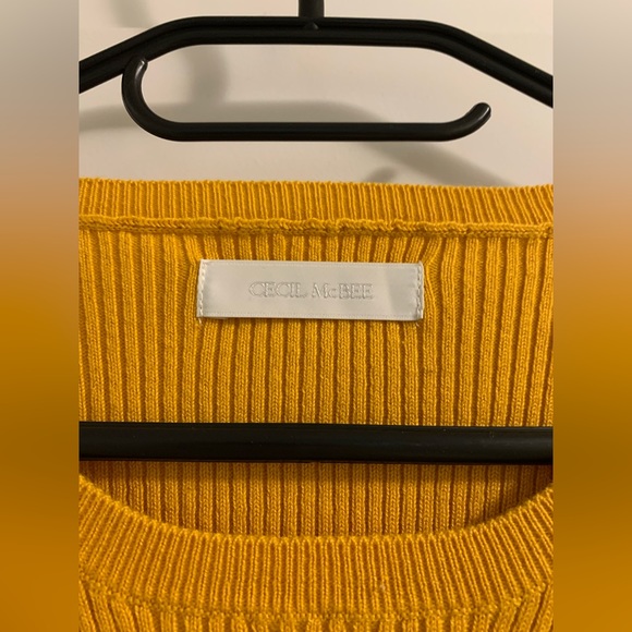 ❤️Reserved❤️Japanese brand - Top - Picture 2 of 5